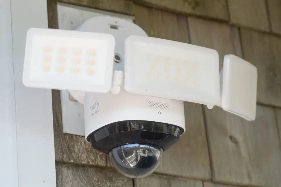 Jam Security Cameras