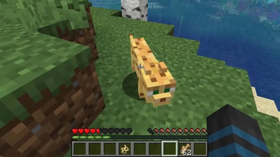 How to Tame An Ocelot in Minecraft